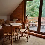 Dziki Brzeg Jezioraka *