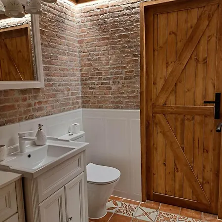 Dziki Brzeg Jezioraka Plajny