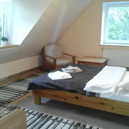 Dziki Brzeg Jezioraka Bauernhof *